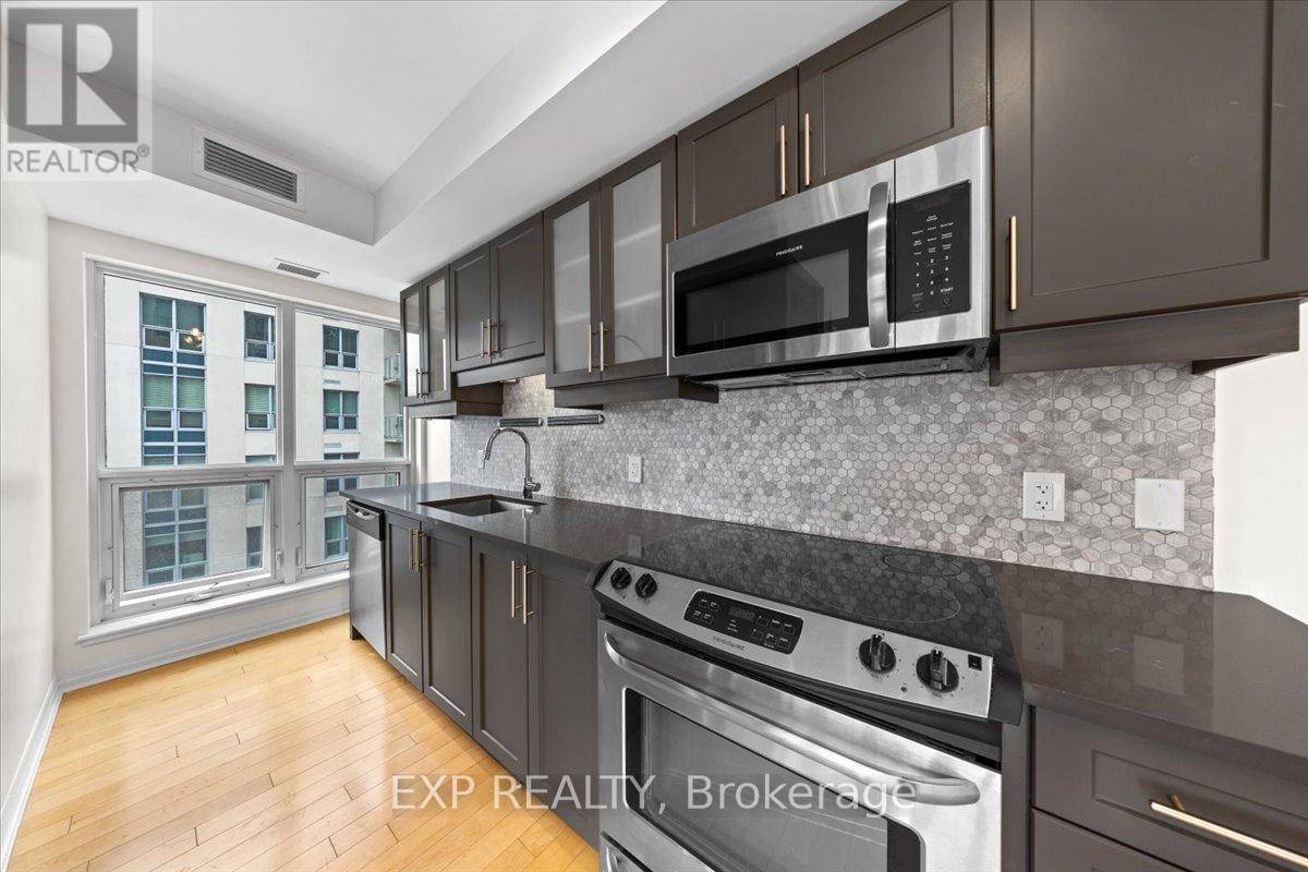 Ottawa, ON K1N0B6,195 Besserer ST #2009
