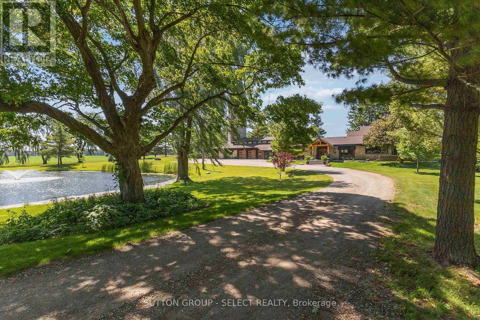 Middlesex Centre (denfield), ON N0M1P0,10096 CHARLTON DRIVE