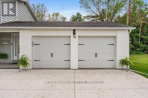 Port Colborne (sugarloaf), ON L3K5P7,18 ROSEMOUNT AVENUE