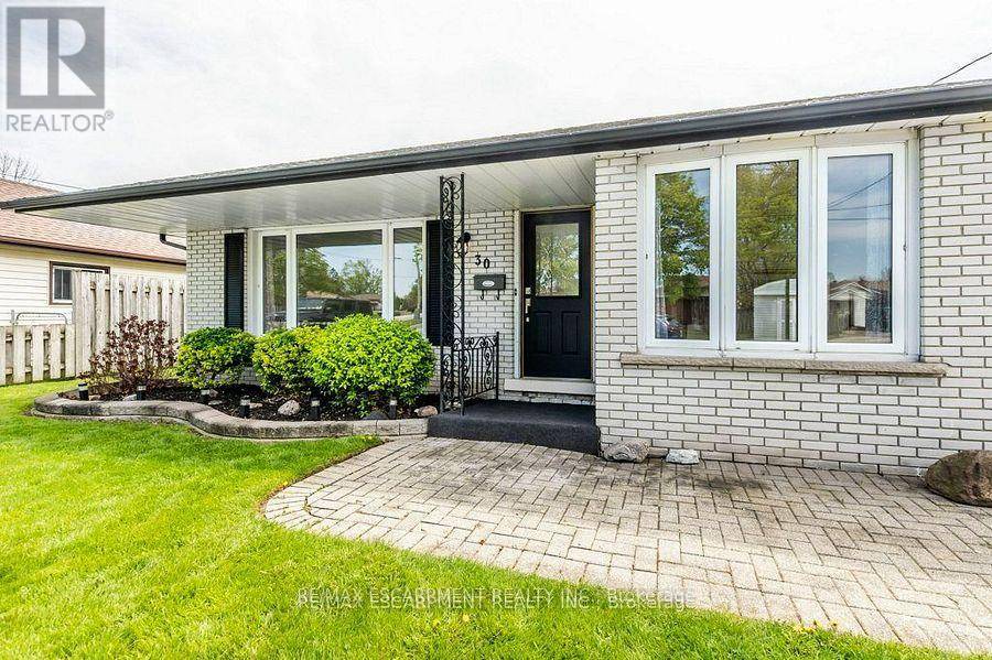 Welland (broadway), ON L3C2C4,30 TERRACE AVENUE