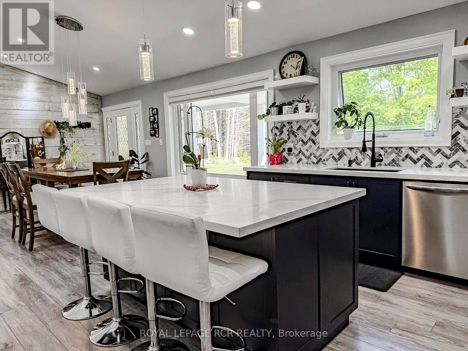 Kawartha Lakes (bexley), ON K0M2B0,9 LYTLE LANE