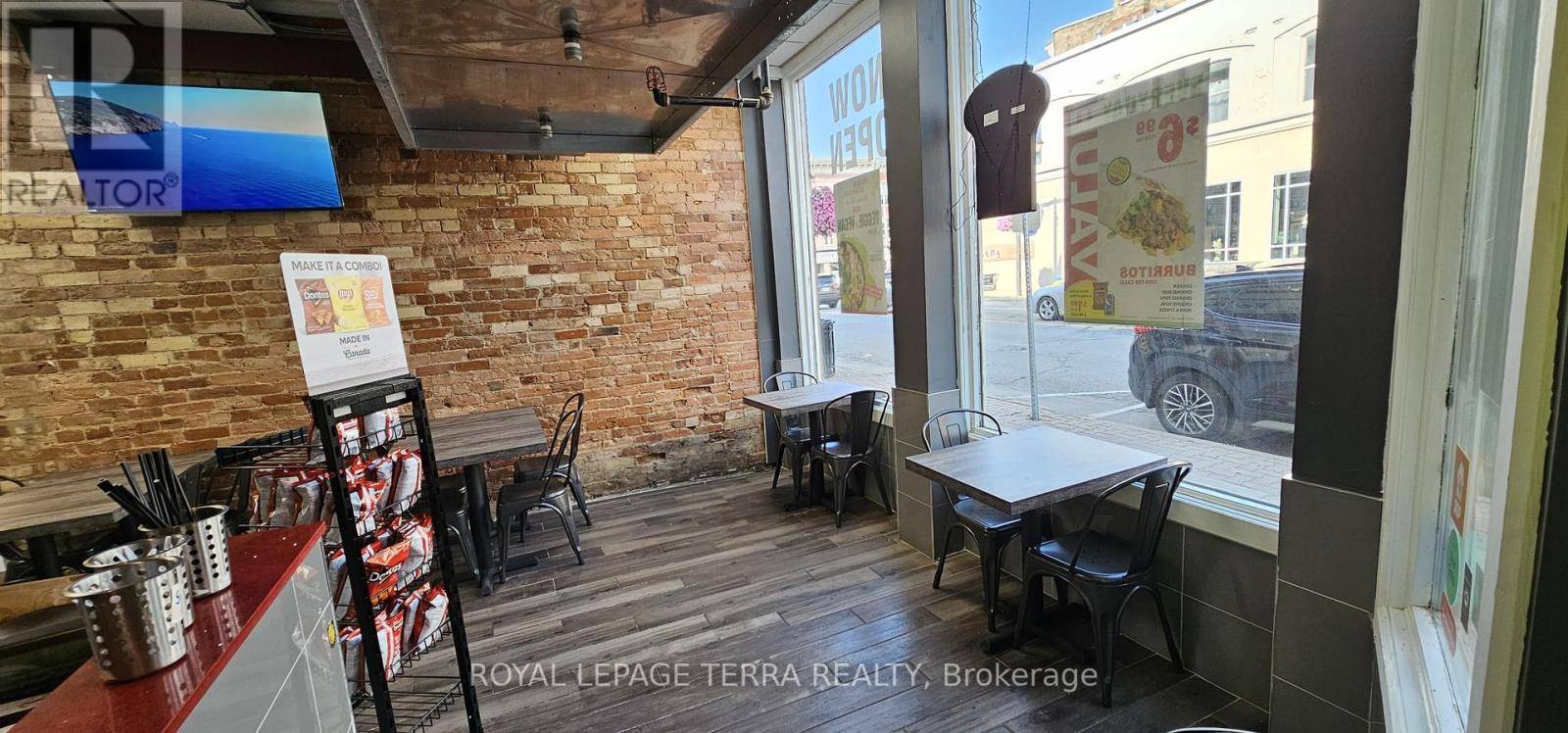 Stratford, ON N5A7K4,10 Downie ST #102 & 103