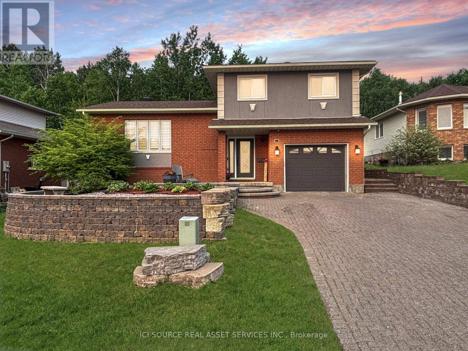 Greater Sudbury (sudbury), ON P3E6A4,212 GOLD STREET