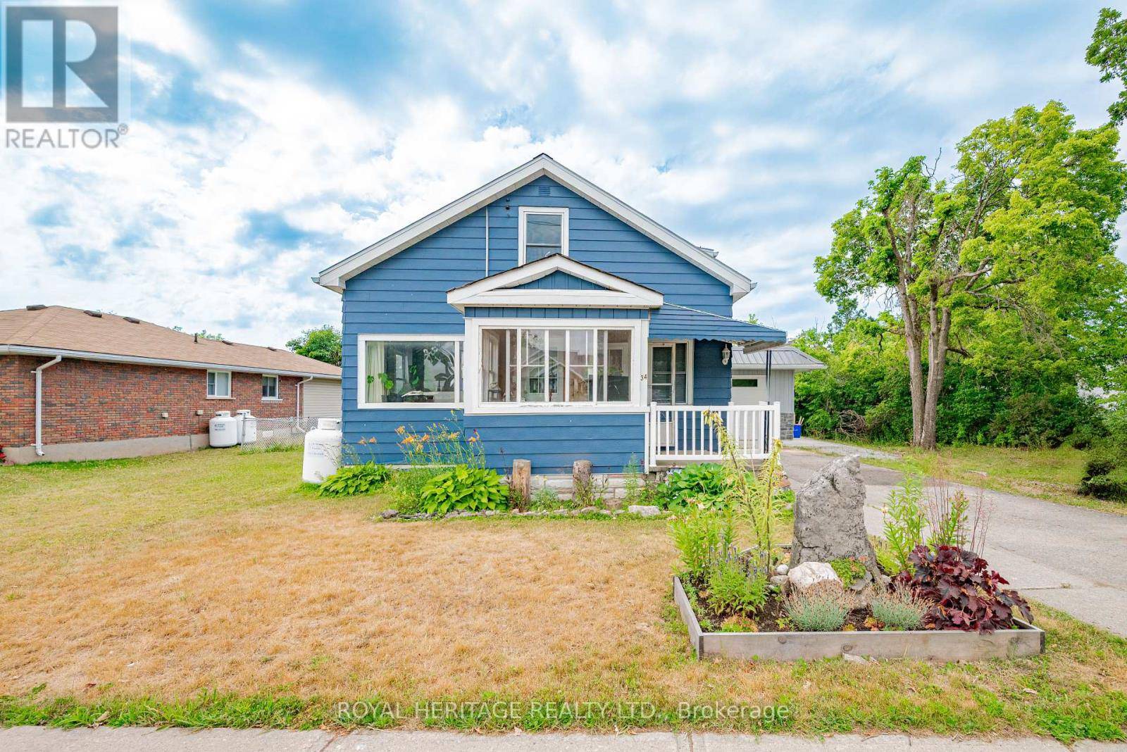Kawartha Lakes (bobcaygeon), ON K0M1A0,34 PRINCE STREET W