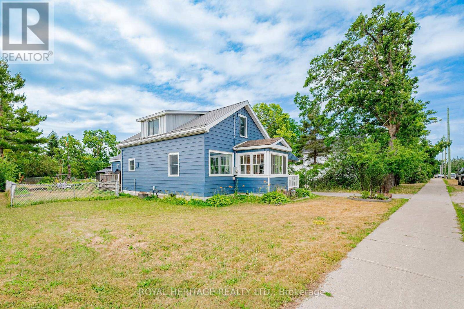 Kawartha Lakes (bobcaygeon), ON K0M1A0,34 PRINCE STREET W