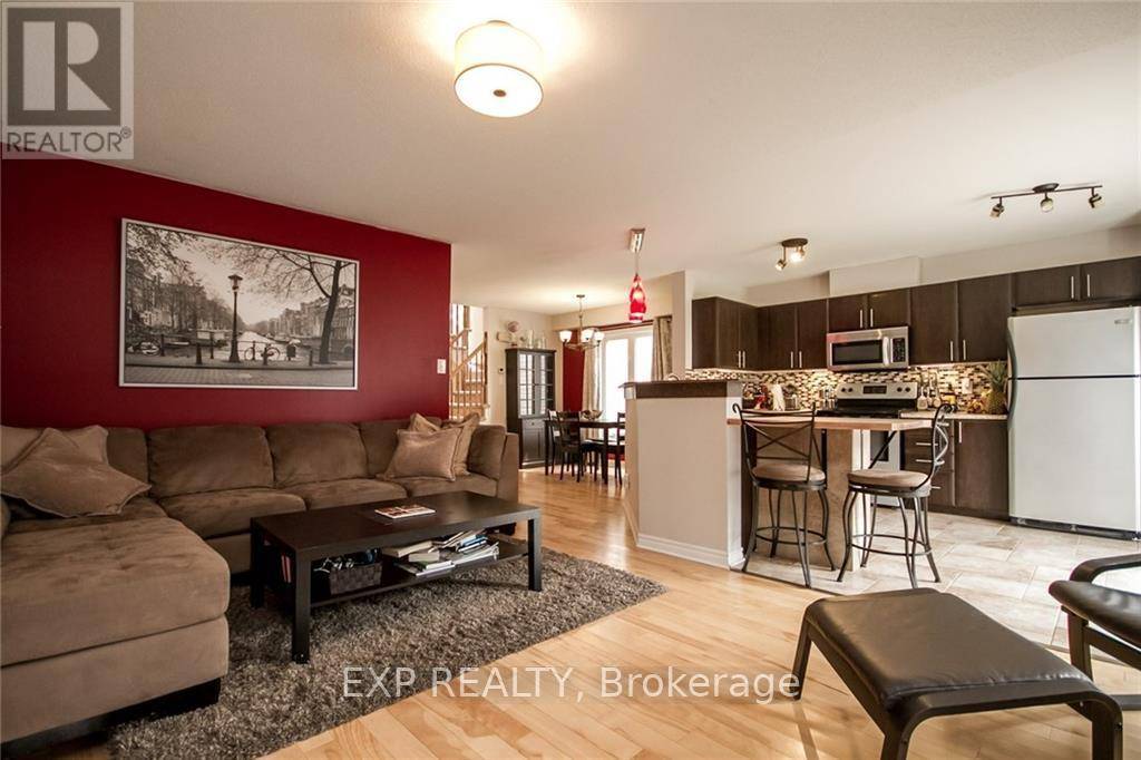 Ottawa, ON K2S0P2,953 MESSOR CRESCENT