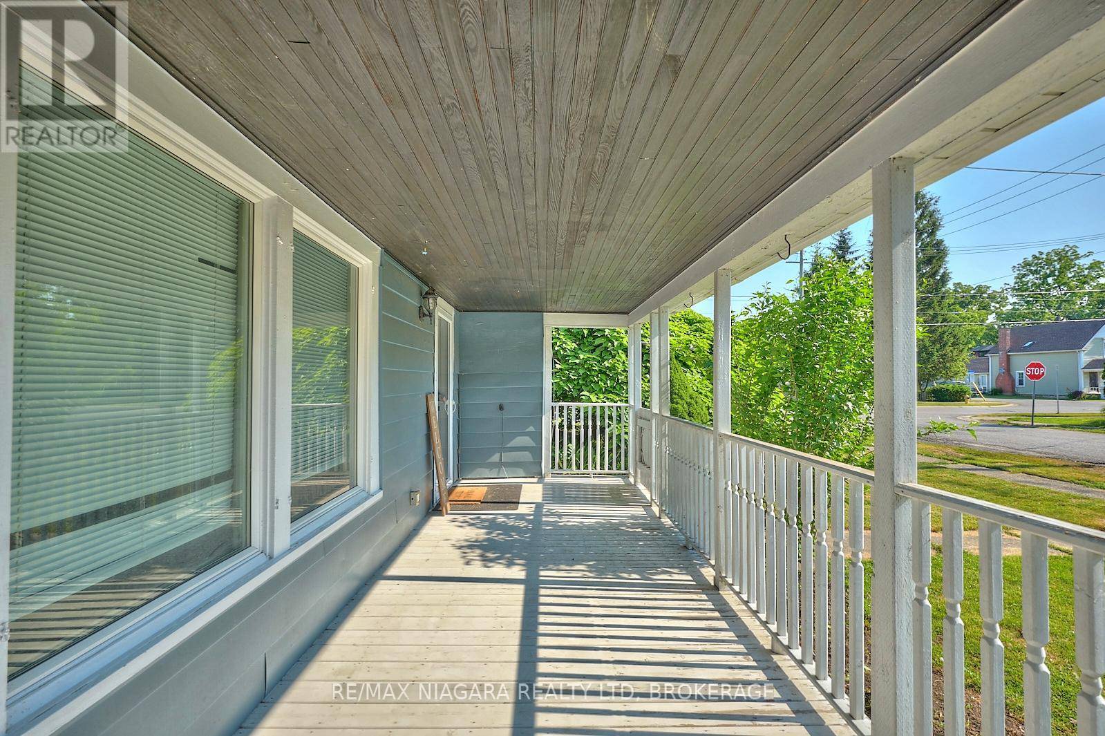 Fort Erie (ridgeway), ON L0S1N0,365 SOUTH MILL STREET