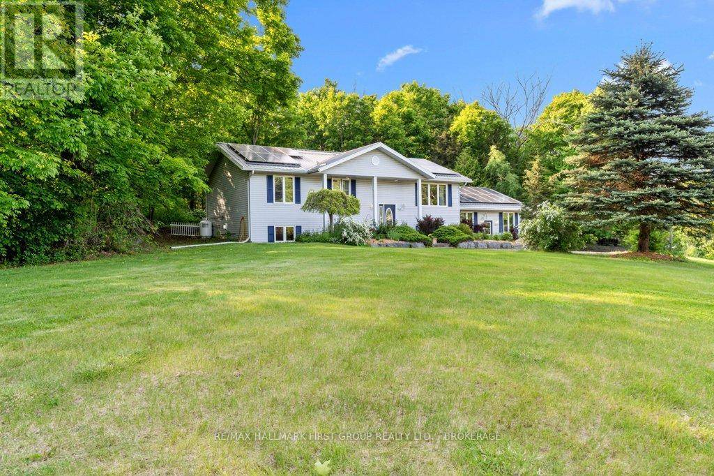 Frontenac (frontenac South), ON K0H2W0,6187 REVELL ROAD