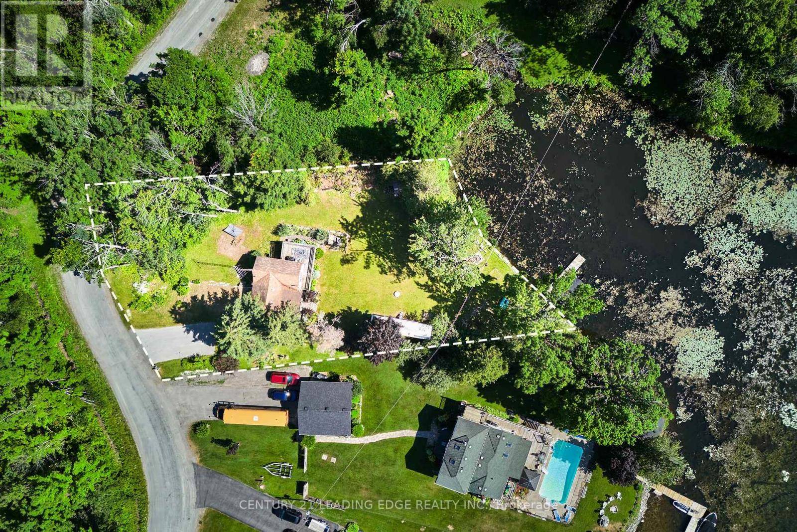 Selwyn, ON K0L1T0,225 ARNOTT DRIVE