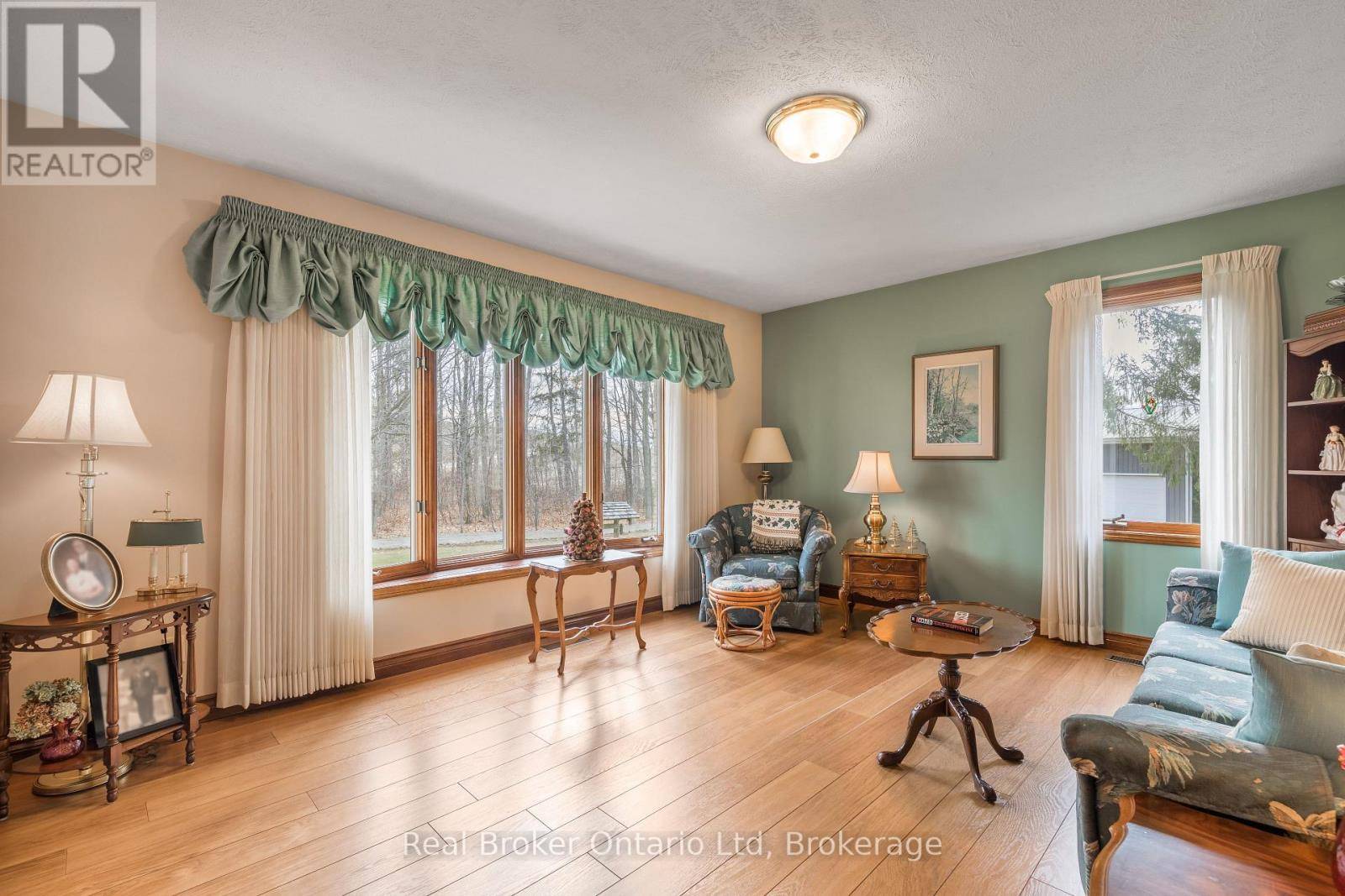 South Bruce Peninsula, ON N0H1A0,203 SIDEROAD 5