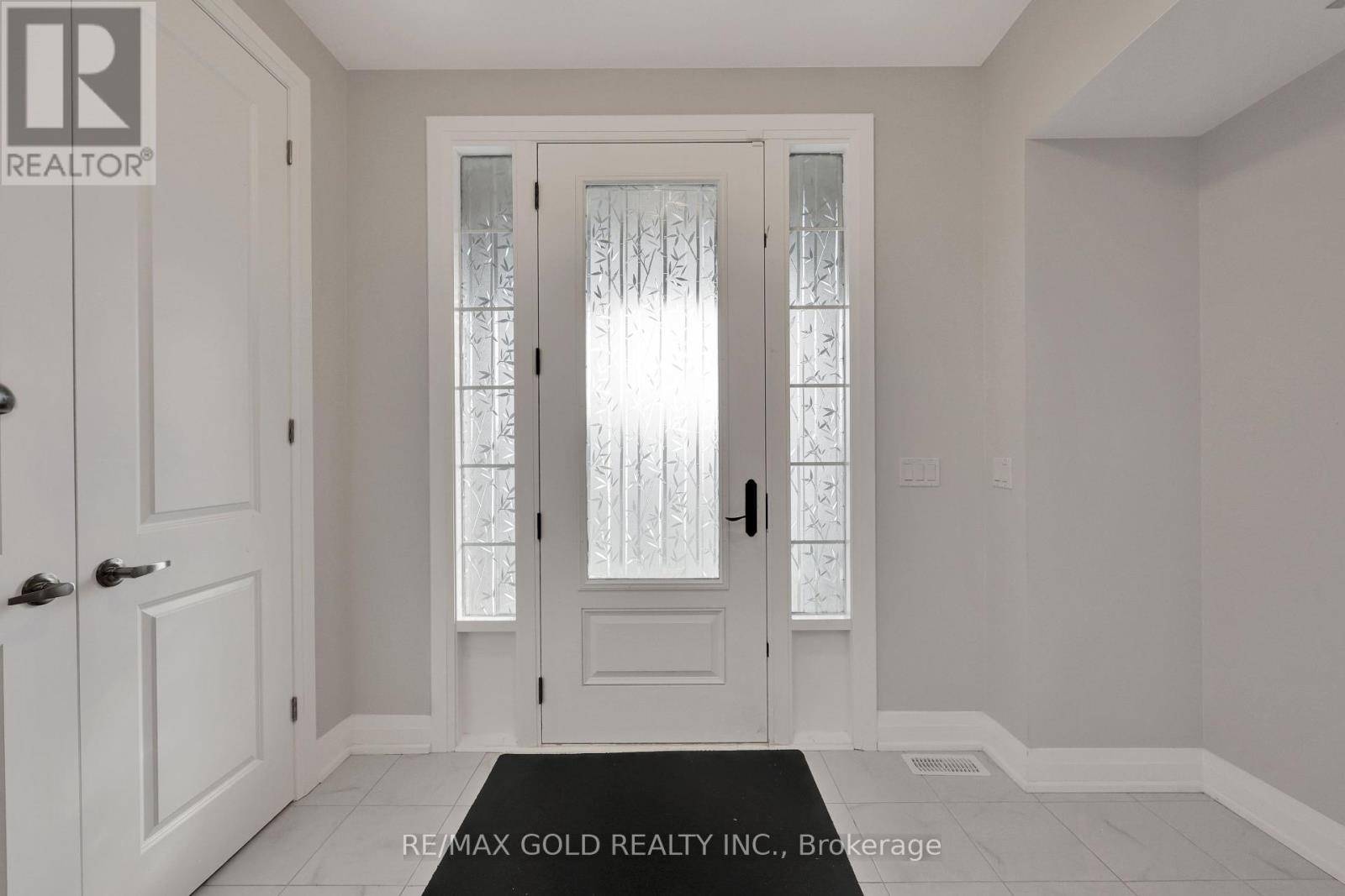 Woodstock, ON N4T0M5,803 QUEENSTON BOULEVARD