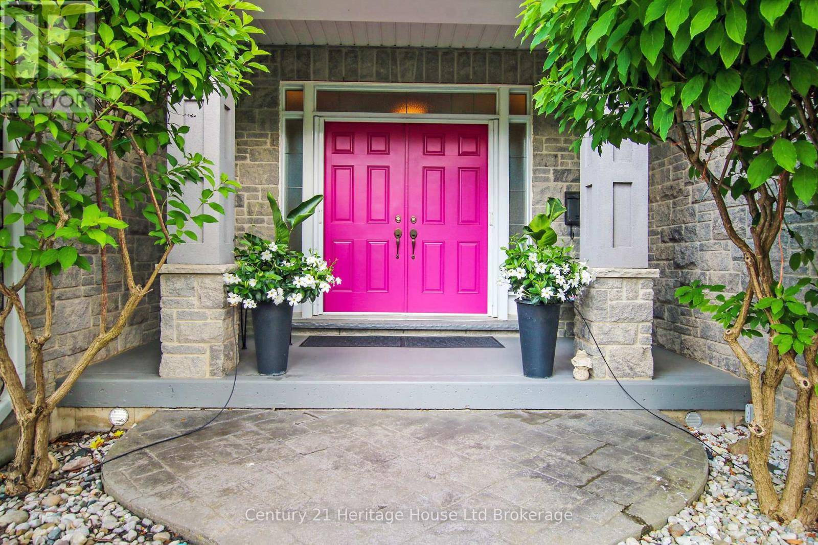 Woodstock (woodstock - North), ON N4T0A5,596 LAKEVIEW DRIVE