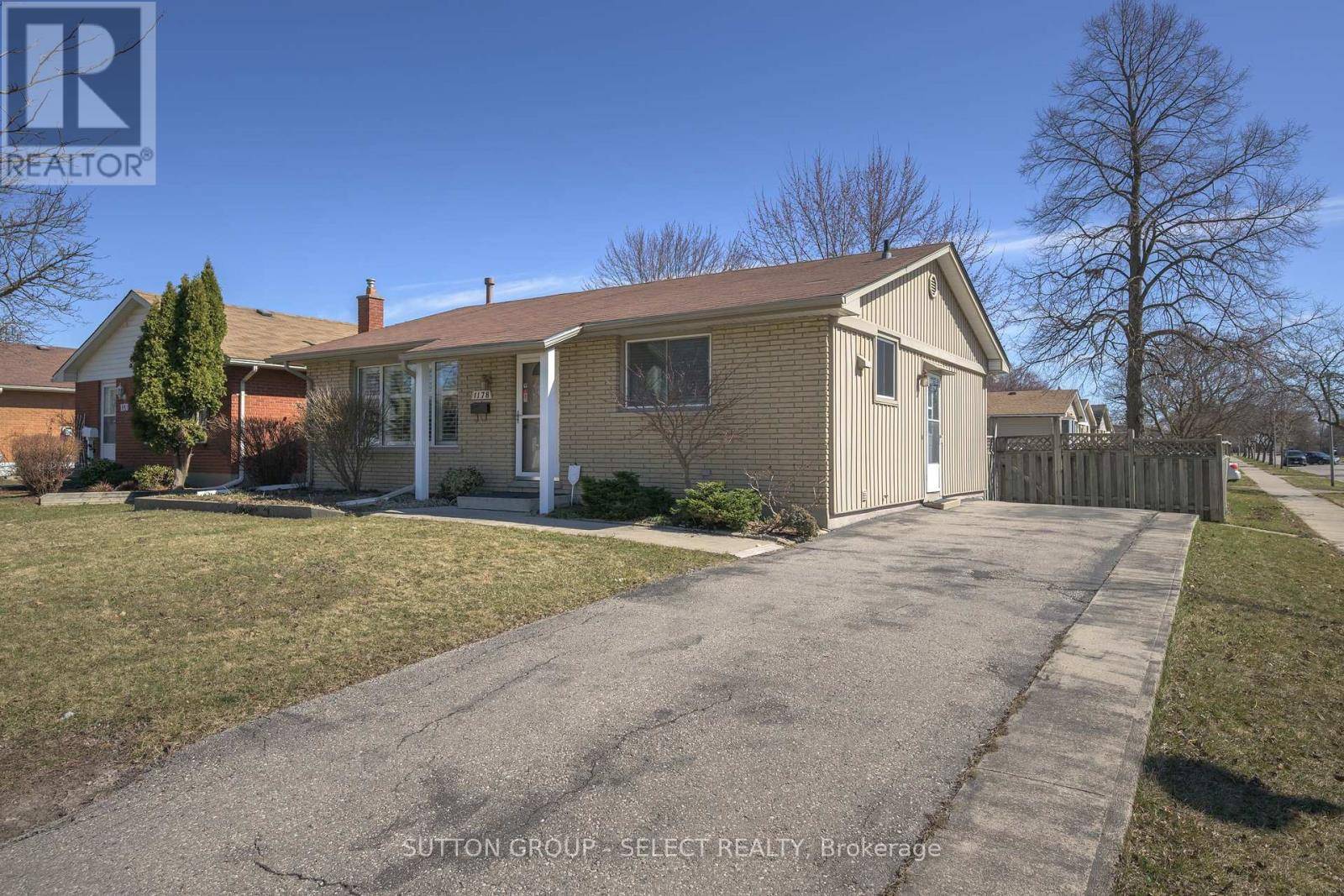 London South (south X), ON N6E2C3,1178 JALNA BOULEVARD