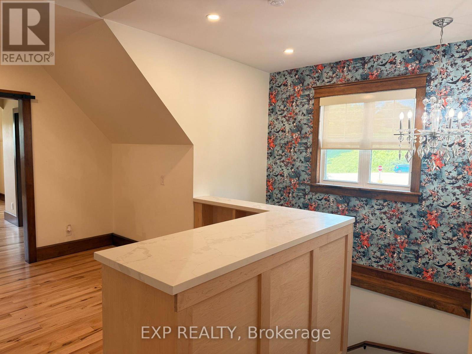 East Luther Grand Valley (grand Valley), ON L9W5Y5,10 WILLIAM STREET