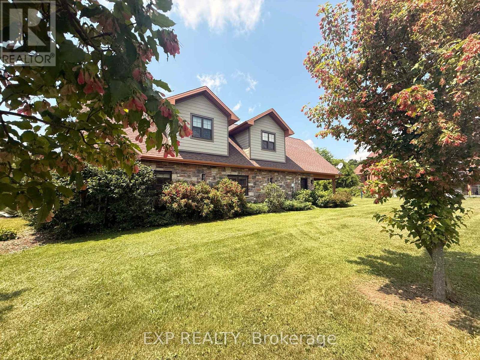 East Luther Grand Valley (grand Valley), ON L9W5Y5,10 WILLIAM STREET