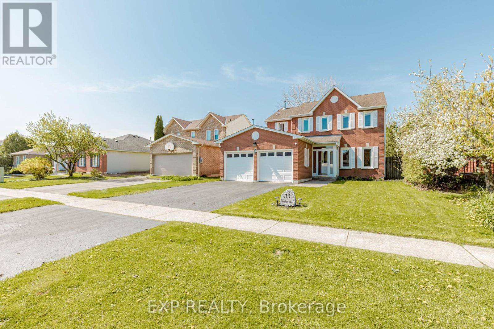 Hamilton (waterdown), ON L8B0H5,33 MEAGHAN STREET
