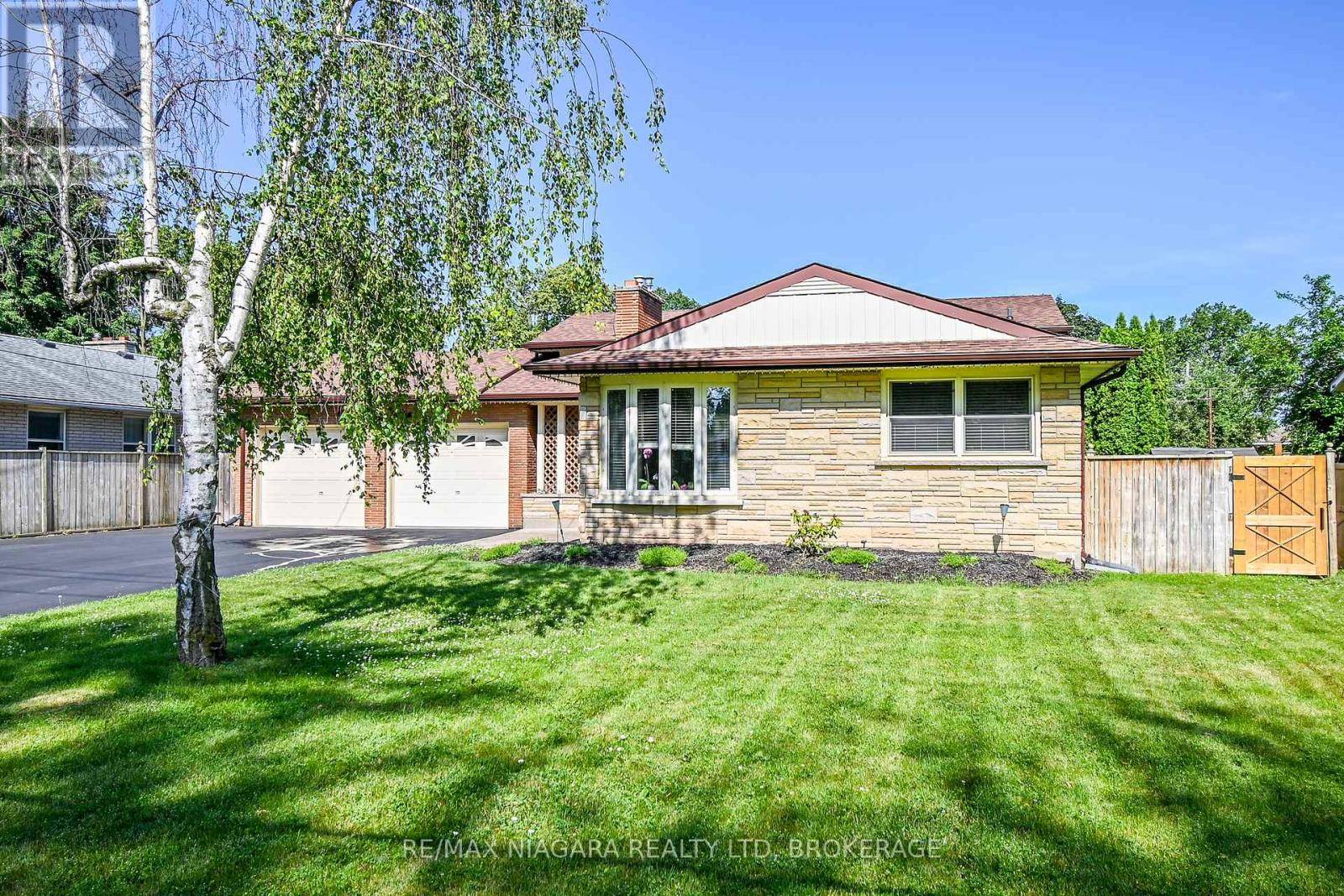 St. Catharines (vine/linwell), ON L2M7R5,679 NIAGARA STREET