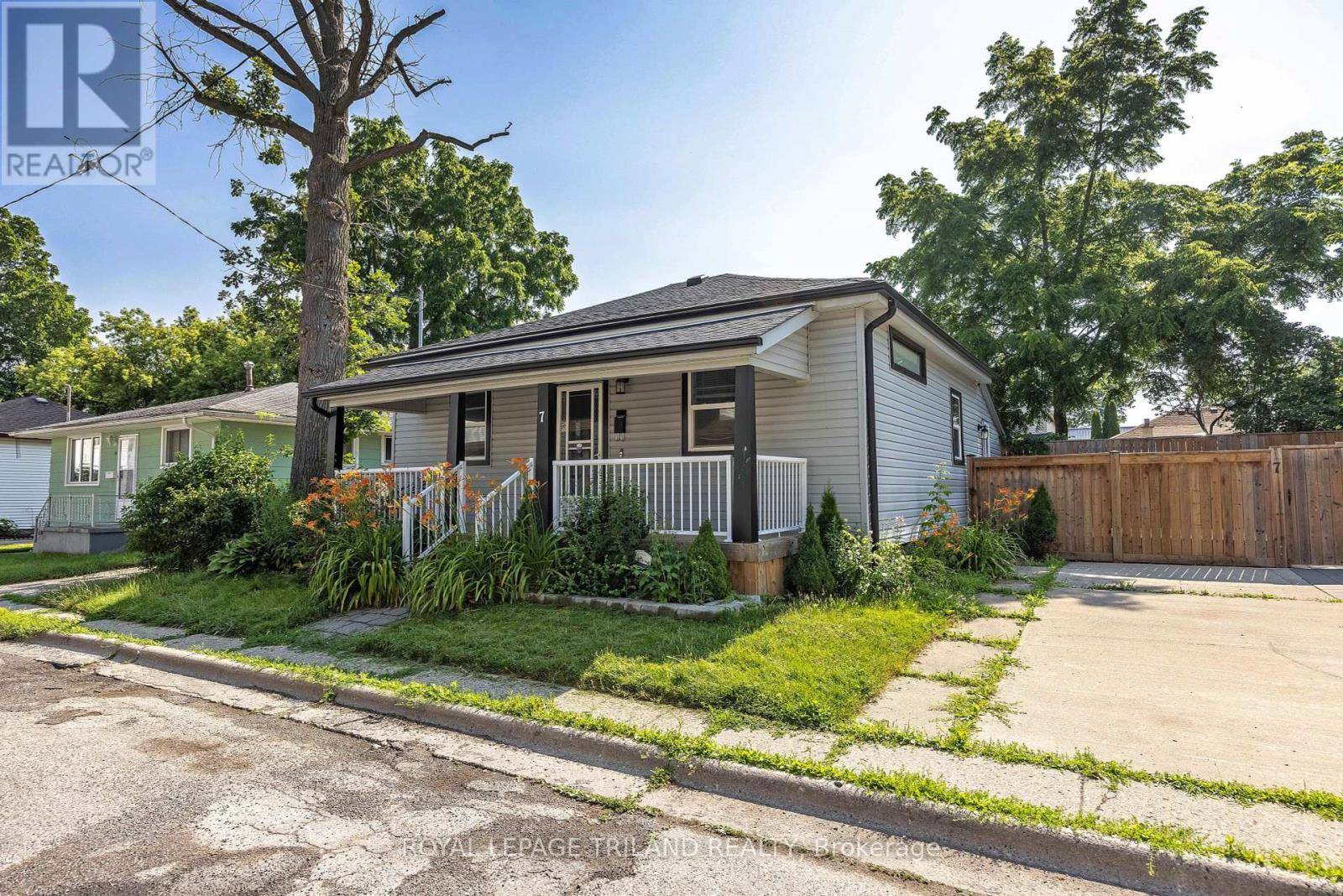 St. Thomas, ON N5P2R6,7 PENWARDEN STREET