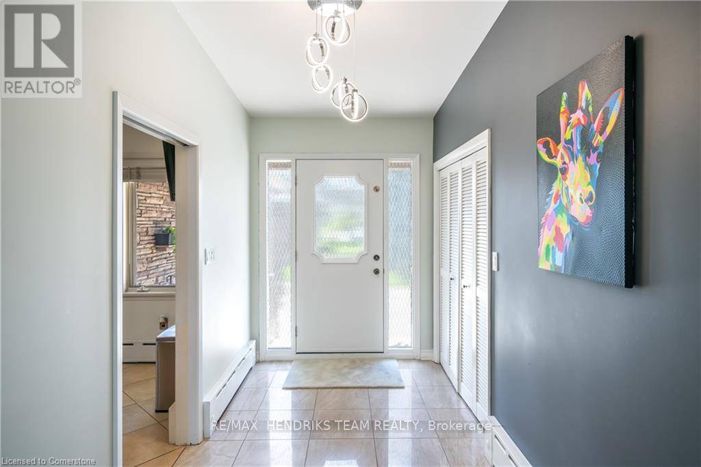 St. Catharines (glendale/glenridge), ON L2T2B9,13 JASMIN CRESCENT