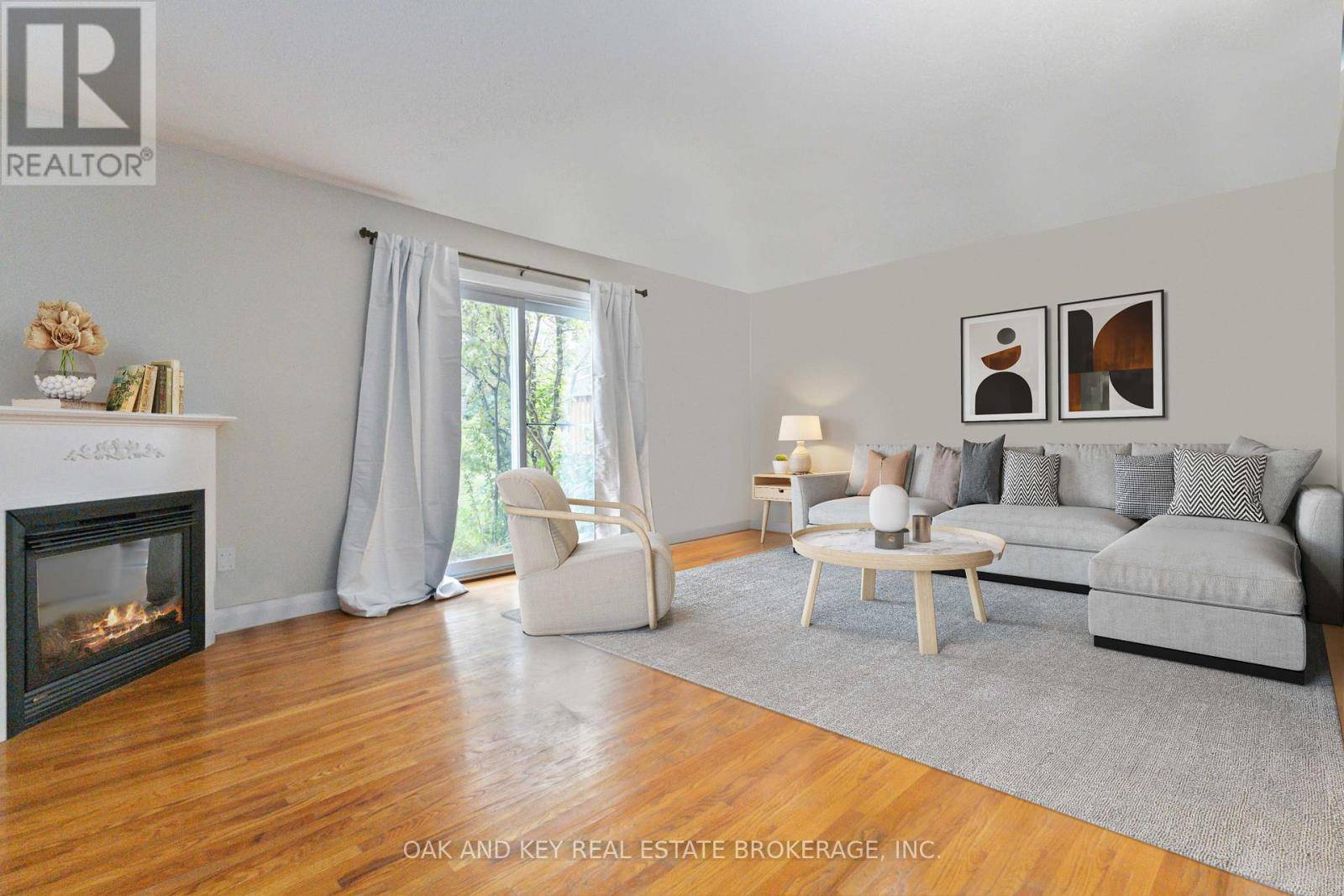 London South (south D), ON N6J3Z9,134 GARDENWOOD DRIVE