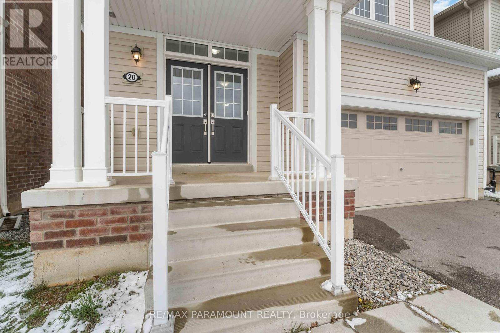 Thorold (hurricane/merrittville), ON L3B0G8,20 VAUGHN DRIVE