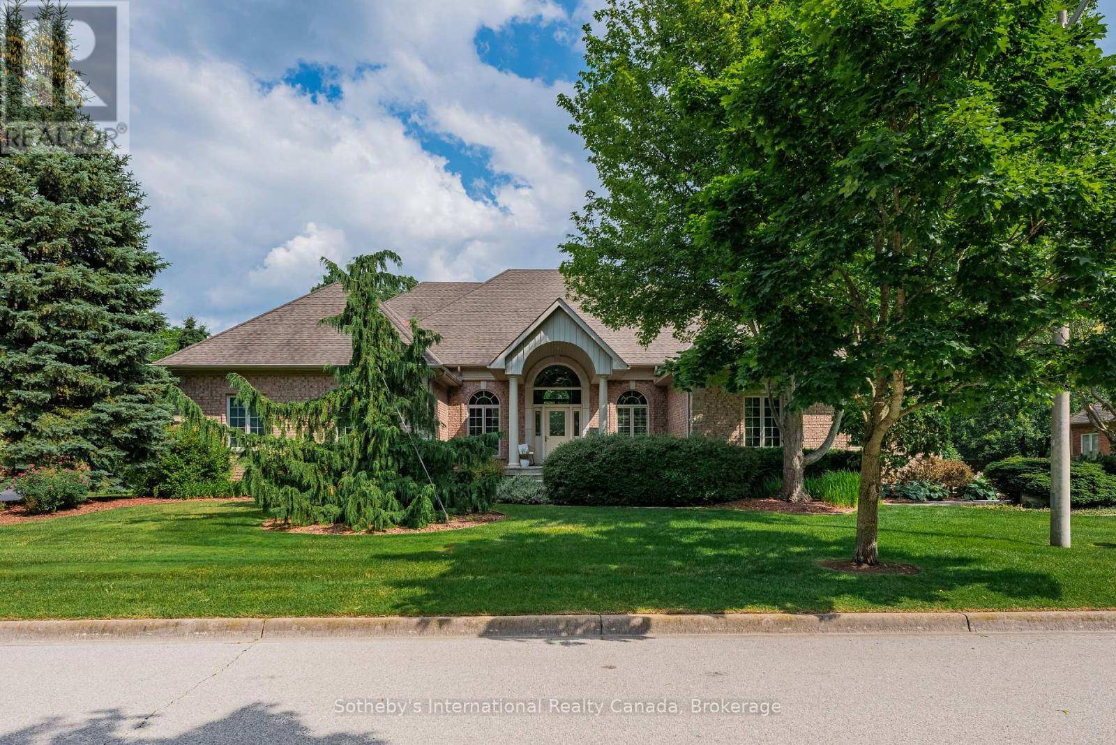 Hamilton (carlisle), ON L0R1H1,39 PARKSHORE PLACE