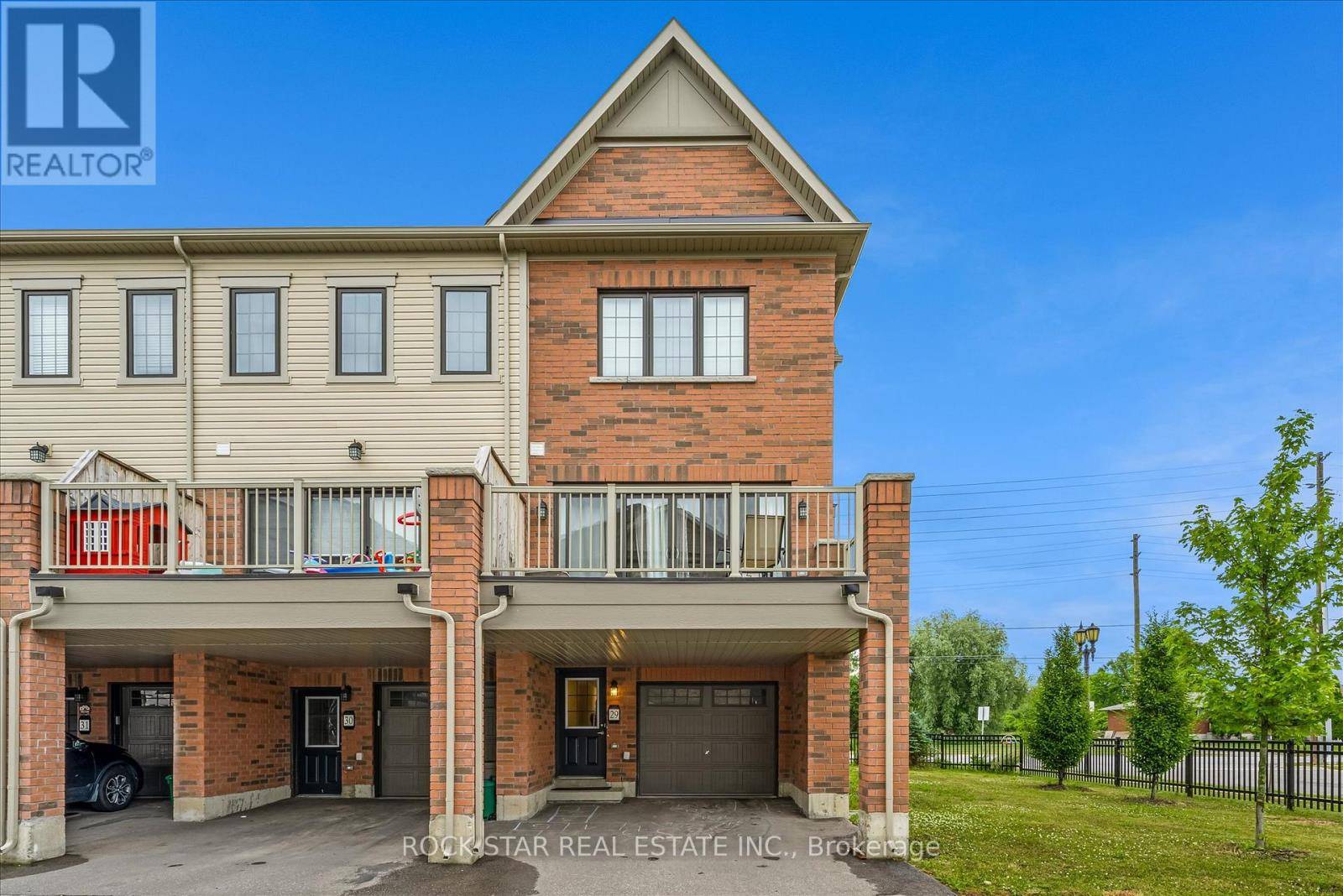Niagara Falls (brown), ON L2H2Y6,8317 Mulberry DR #29