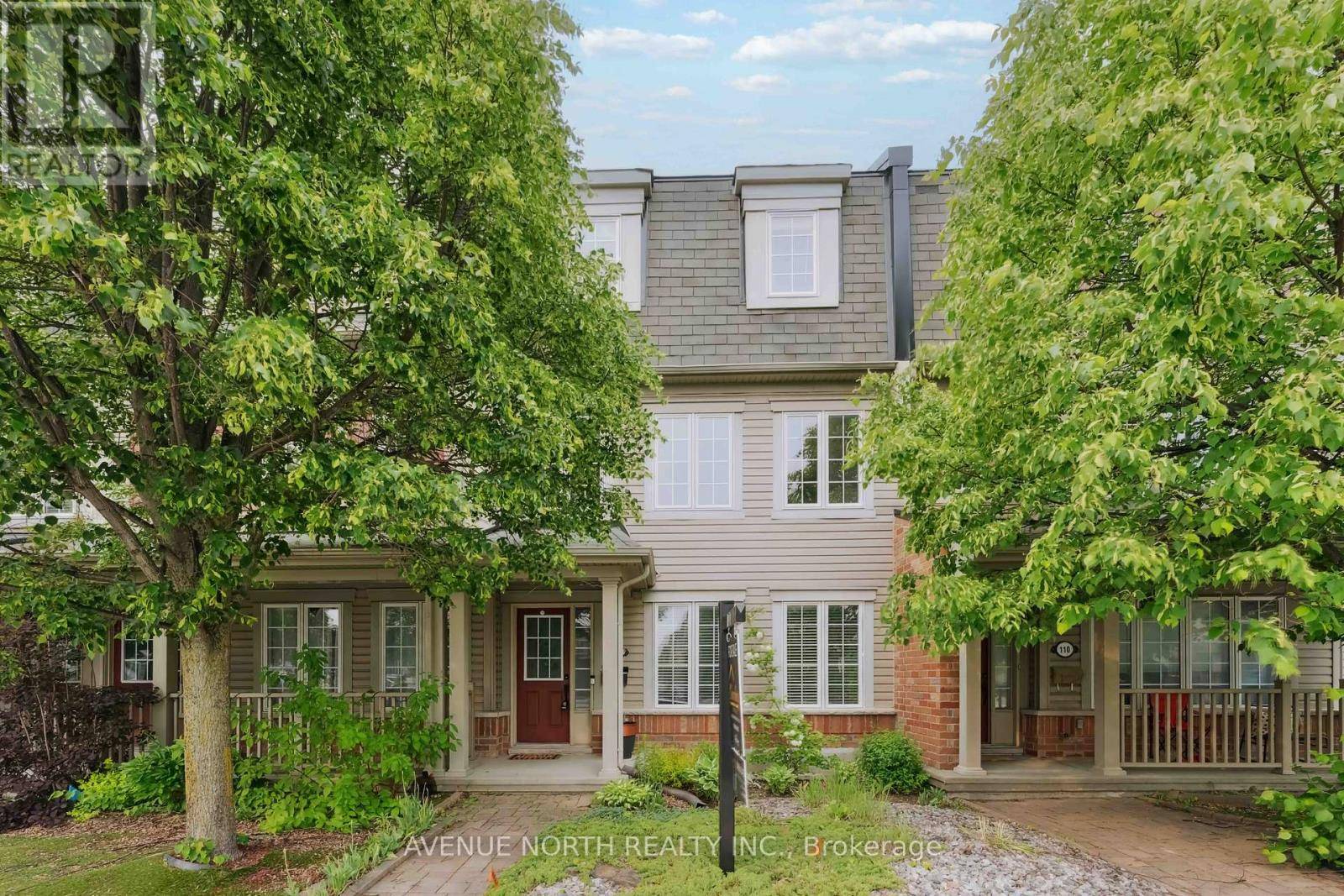 Ottawa, ON K2S0E3,112 HUNTMAR DRIVE