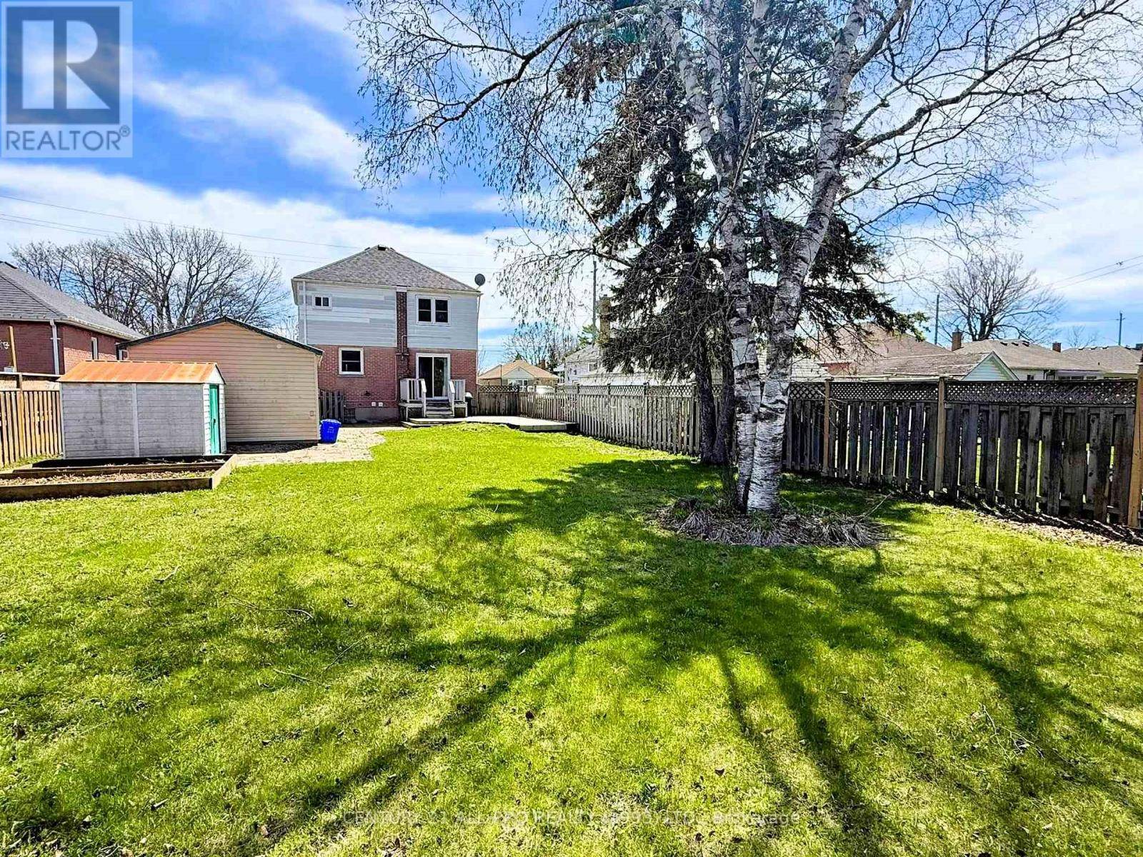 Cobourg, ON K9A1C1,154 MUNROE STREET