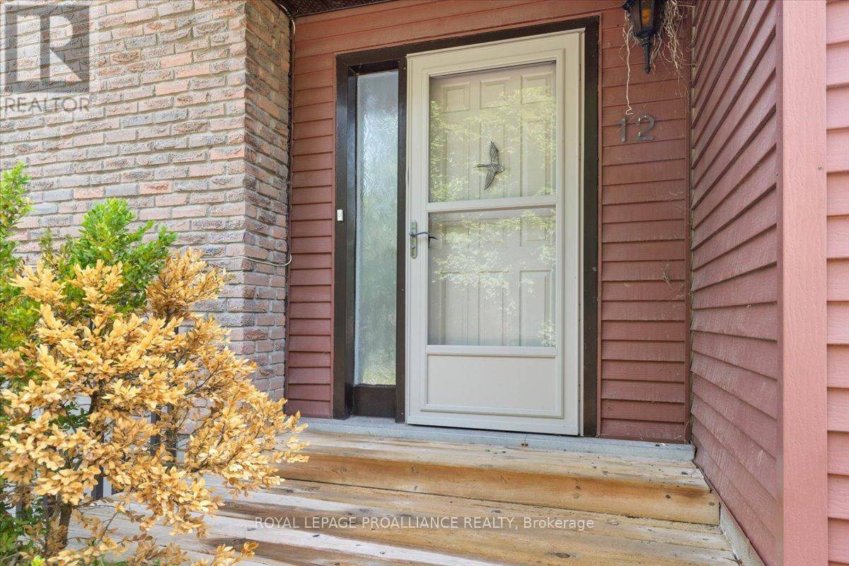 Quinte West (sidney Ward), ON K8N4Z2,1798 Old Highway 2 #12