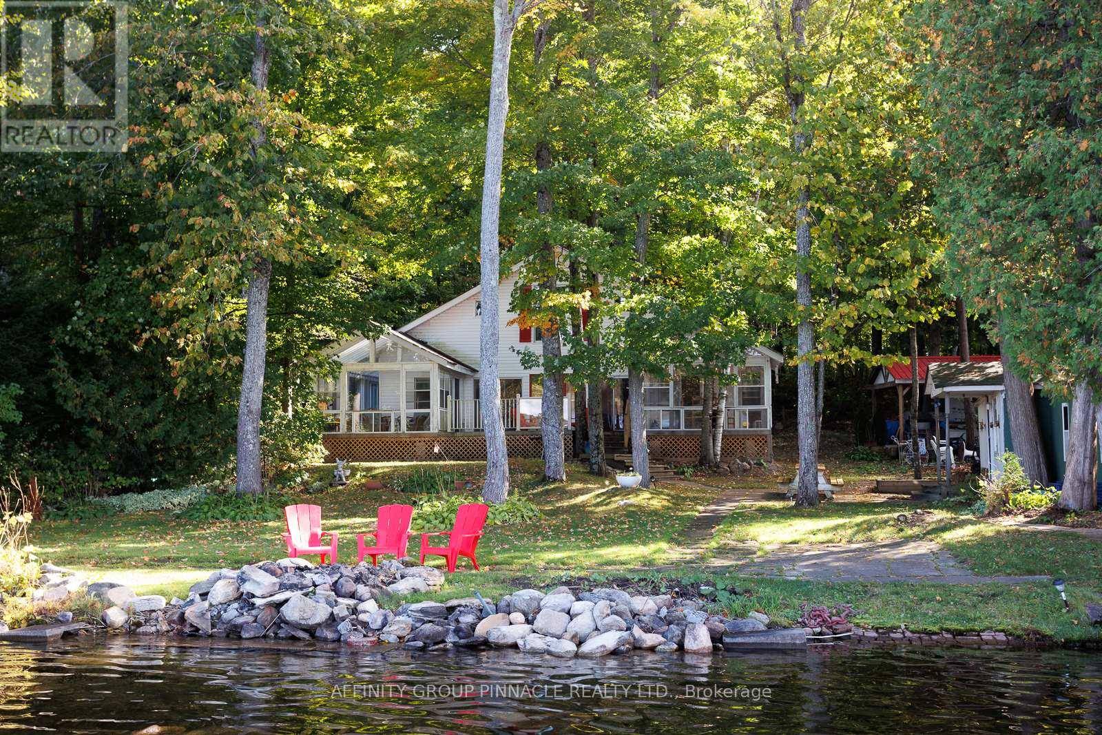 Kawartha Lakes (somerville), ON K0M1N0,38 DEWEY'S ISLAND ROAD