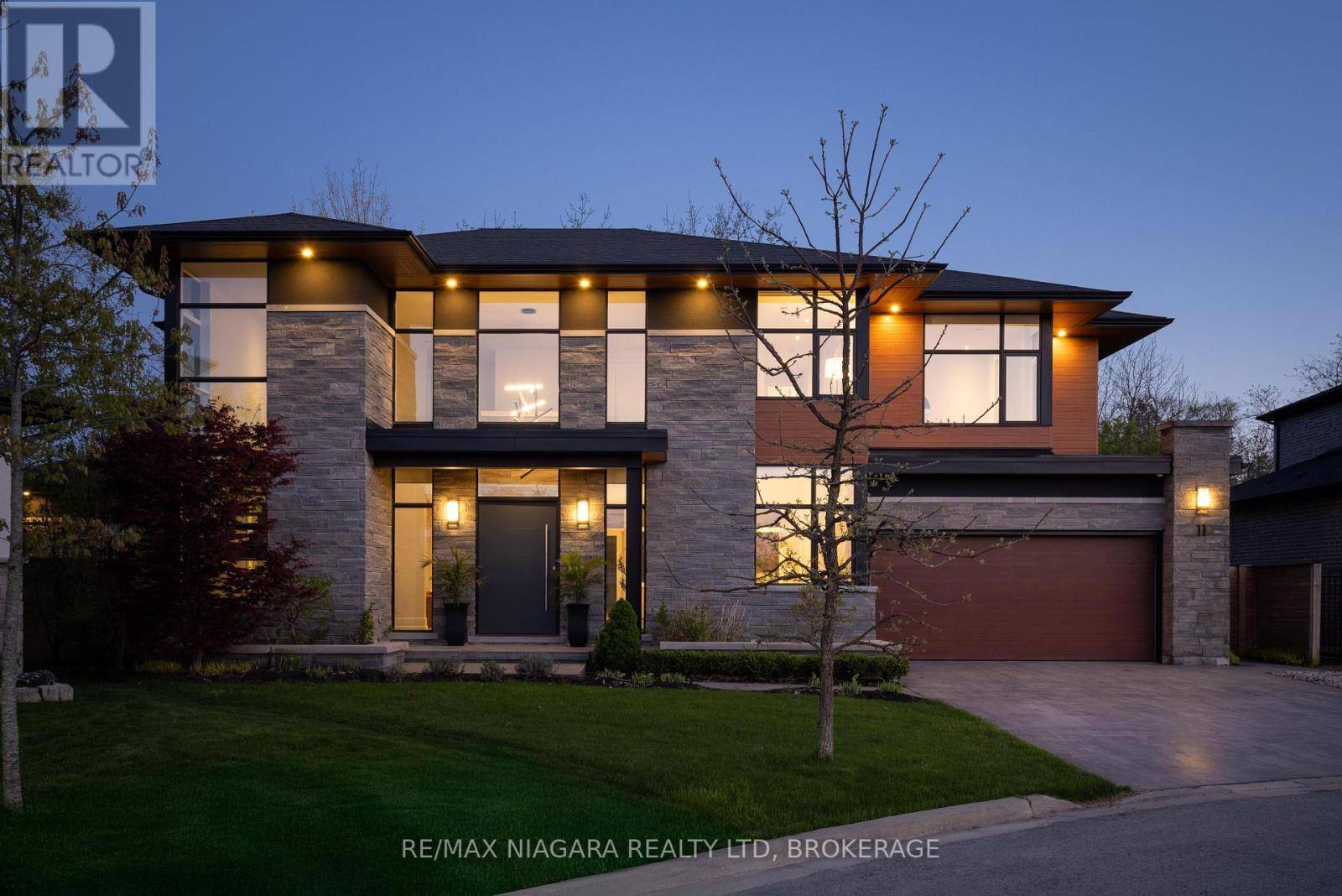 Niagara-on-the-lake (st. Davids), ON L0S1J0,11 WOODBOURNE COURT