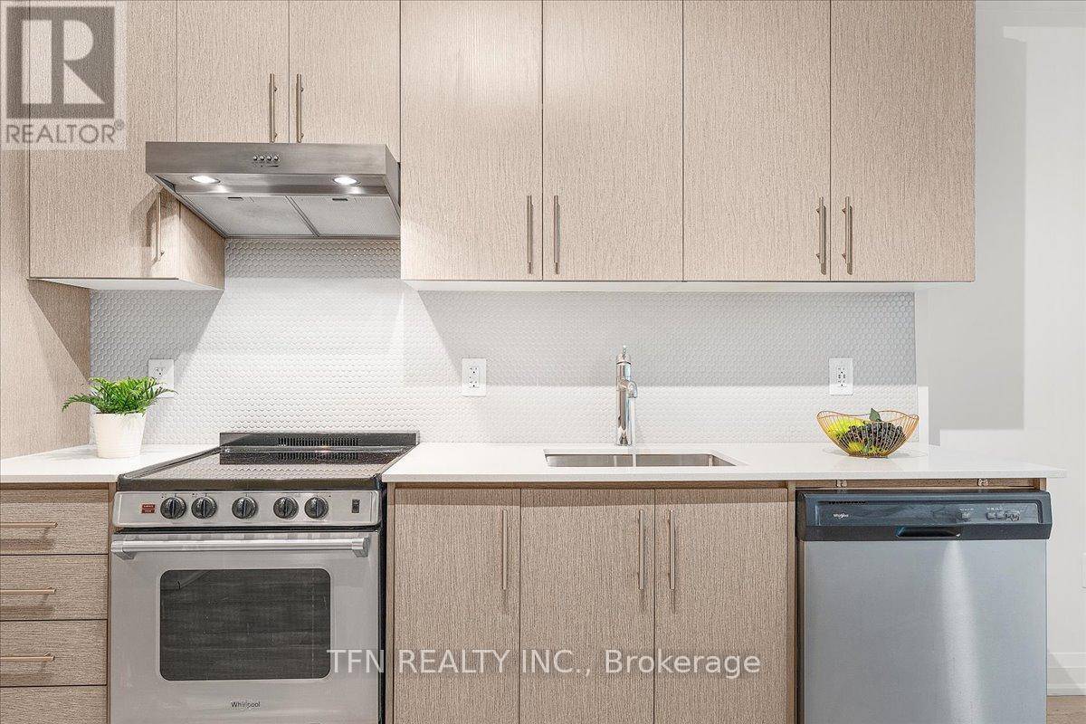 Hamilton (beasley), ON L8R0A7,212 King William ST #513