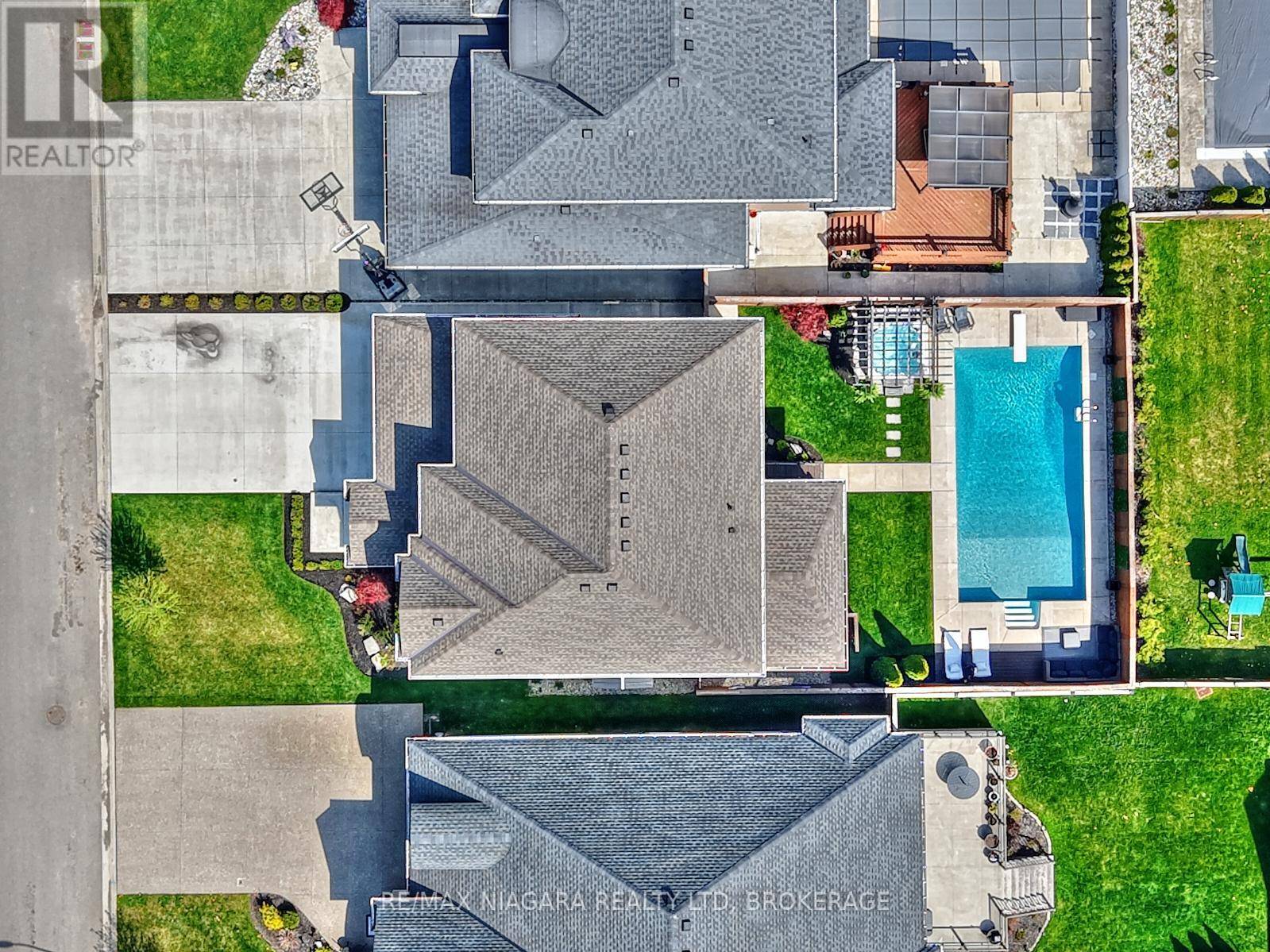 Niagara Falls (forestview), ON L2H0M8,8886 BLACK FOREST CRESCENT