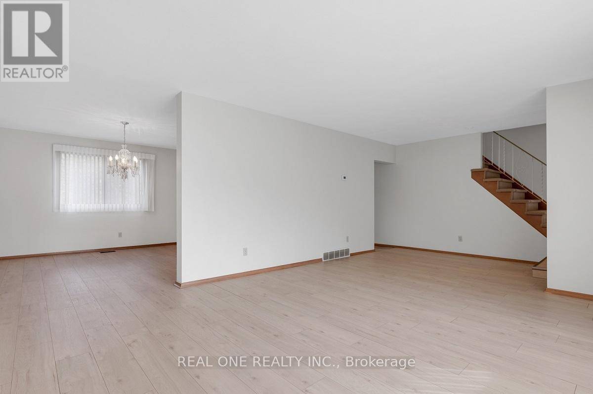 Hamilton (rolston), ON L9C2P7,6 TALISMAN COURT