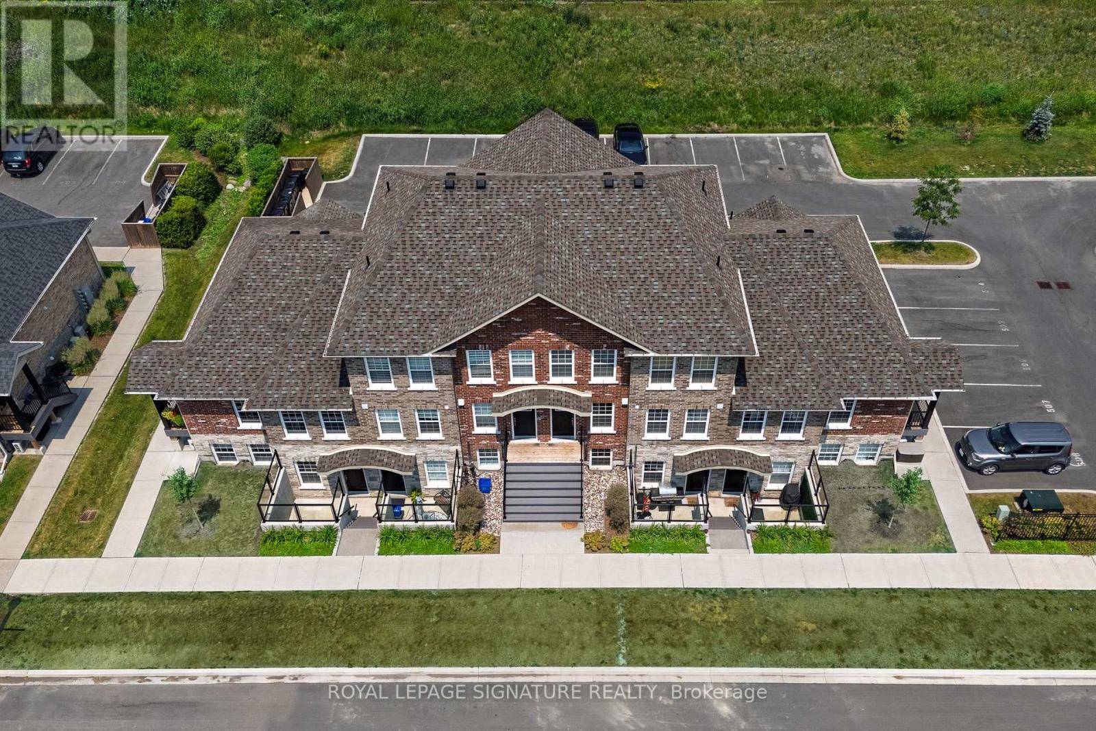 Cobourg, ON K9A0K4,470 Lonsberry DR #501