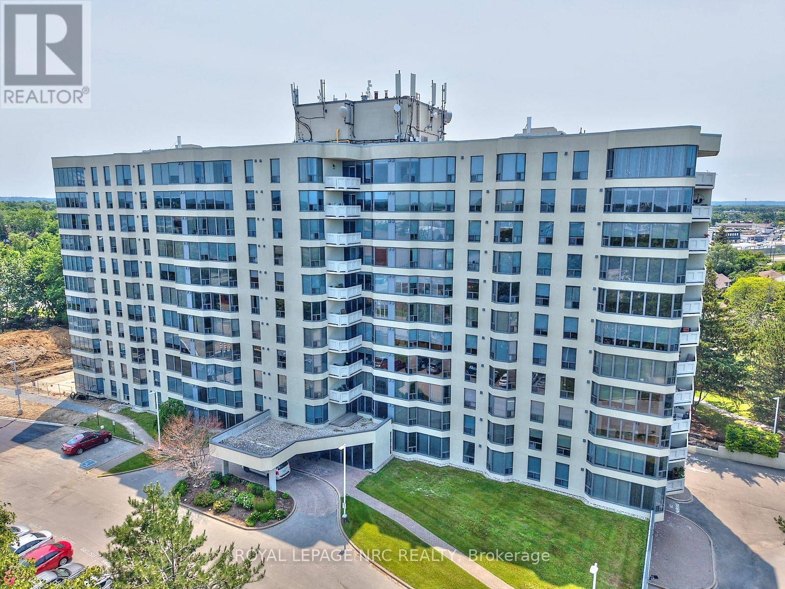 St. Catharines (lakeport), ON L2N7L5,81 Scott ST #1011