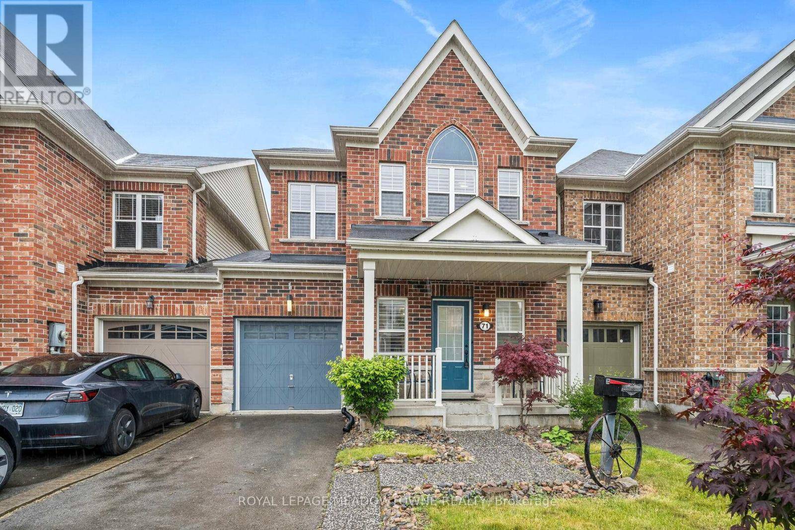 Hamilton (waterdown), ON L8B0N3,71 LUPO DRIVE