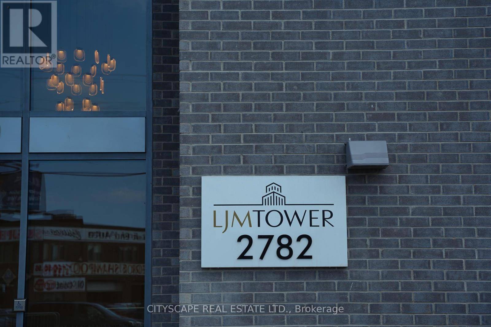 Hamilton (riverdale), ON L8E2J8,2782 Barton ST East #913