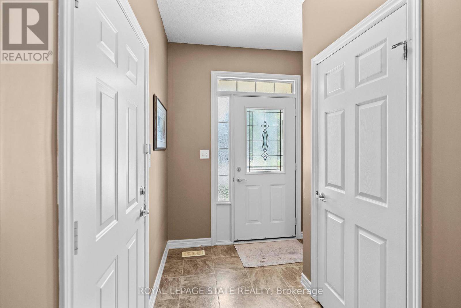 Hamilton, ON L0R1W0,36 TWENTYPLACE BOULEVARD