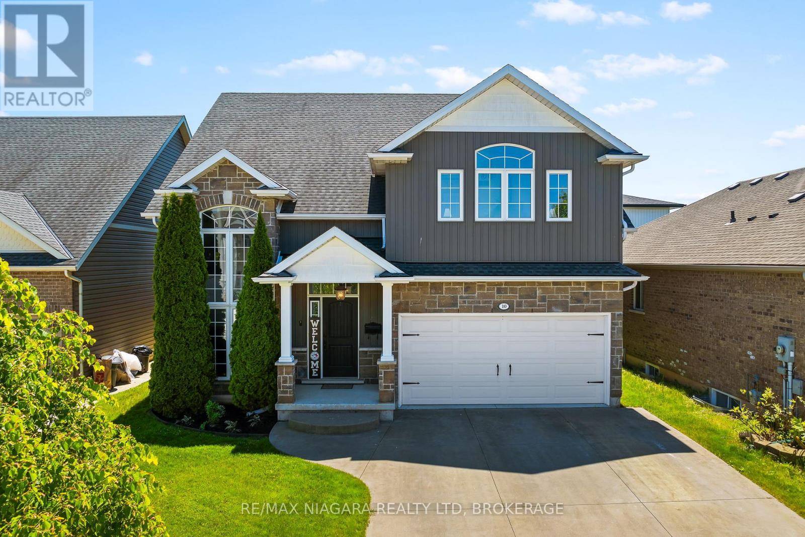 St. Catharines (oakdale), ON L2P0C3,10 CORBIN STREET