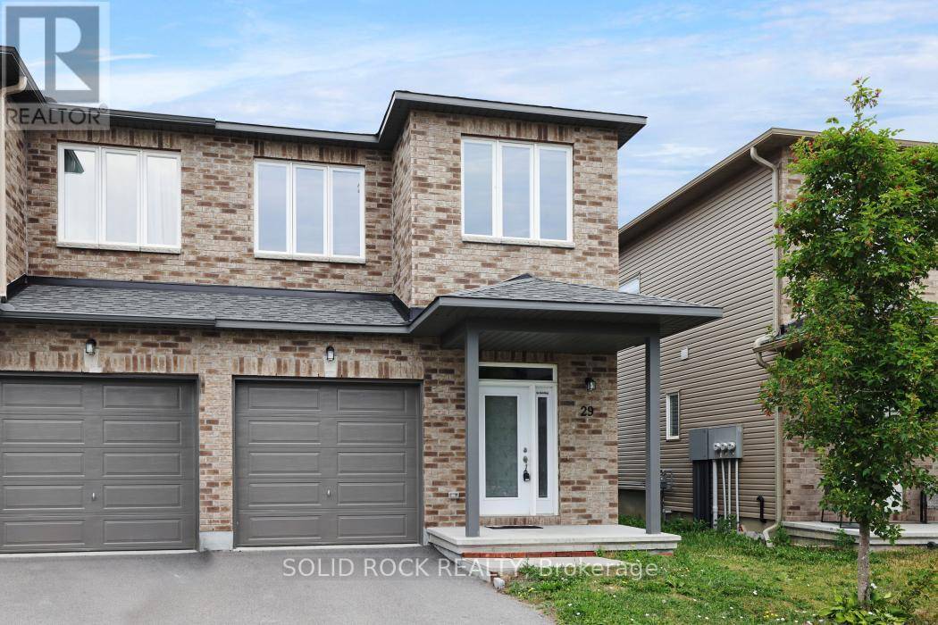 Carleton Place, ON K7C0P6,29 MCPHAIL ROAD