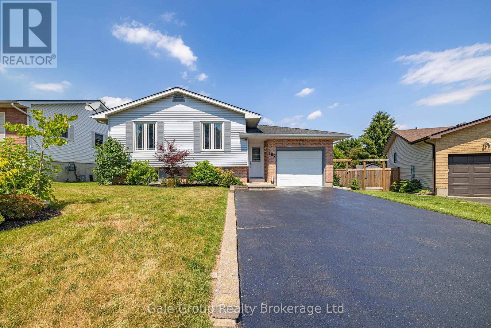 Ingersoll (ingersoll - North), ON N5C3X9,167 CLARENCE AVENUE
