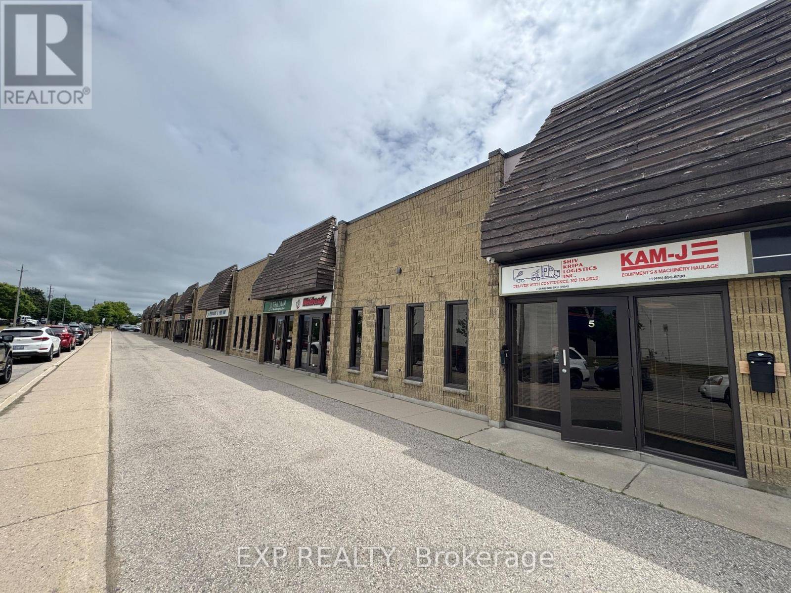 London East (east I), ON N5V2C7,540 Clarke RD #5