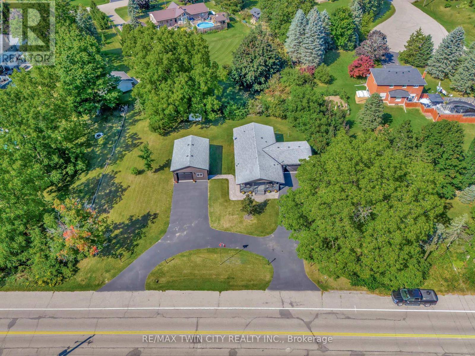 North Dumfries, ON N1R5S7,1574 CLYDE ROAD