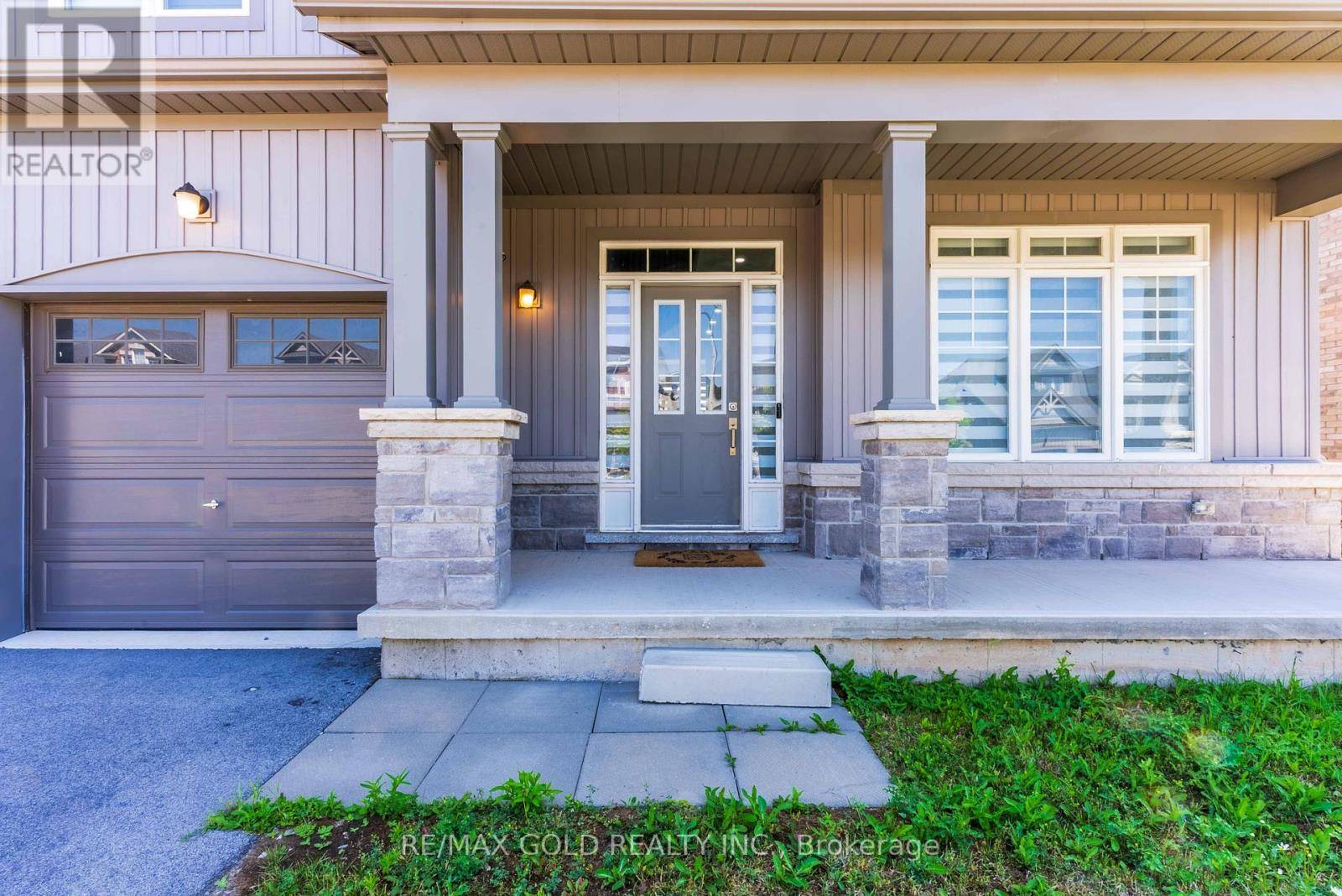 Fort Erie (crescent Park), ON L2A5P2,1615 MARINA DRIVE