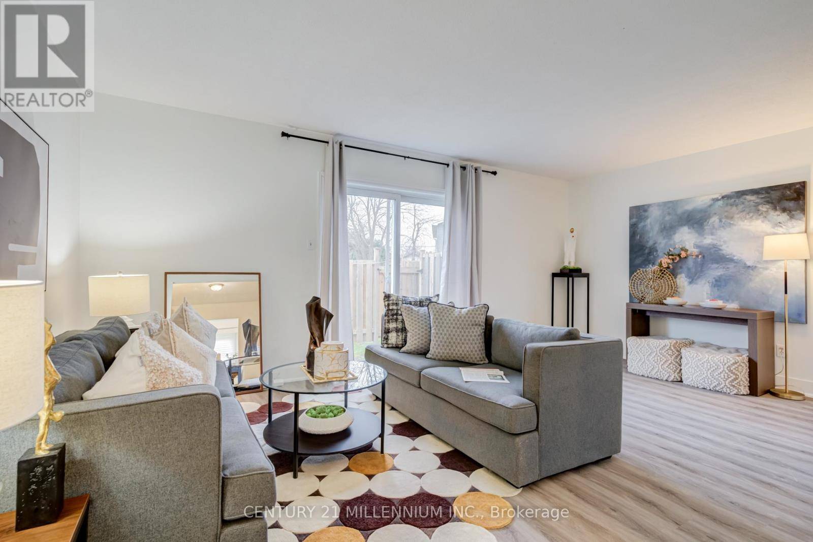 London East (east H), ON N5V3X3,470 Second ST #17