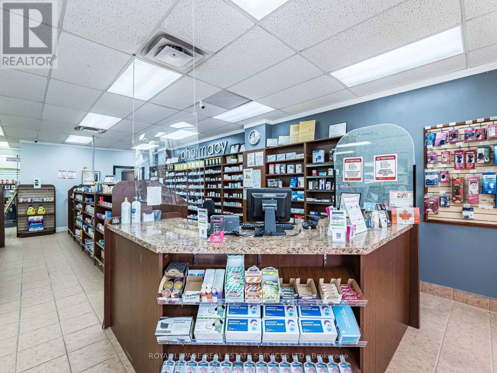 Hamilton (waterdown), ON L0R2H6,287 Dundas ST East #4