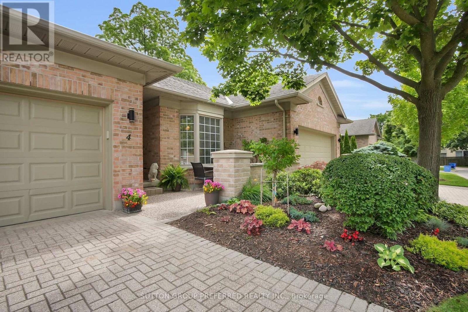 London North (north O), ON N6H2T7,1151 Riverside DR #4