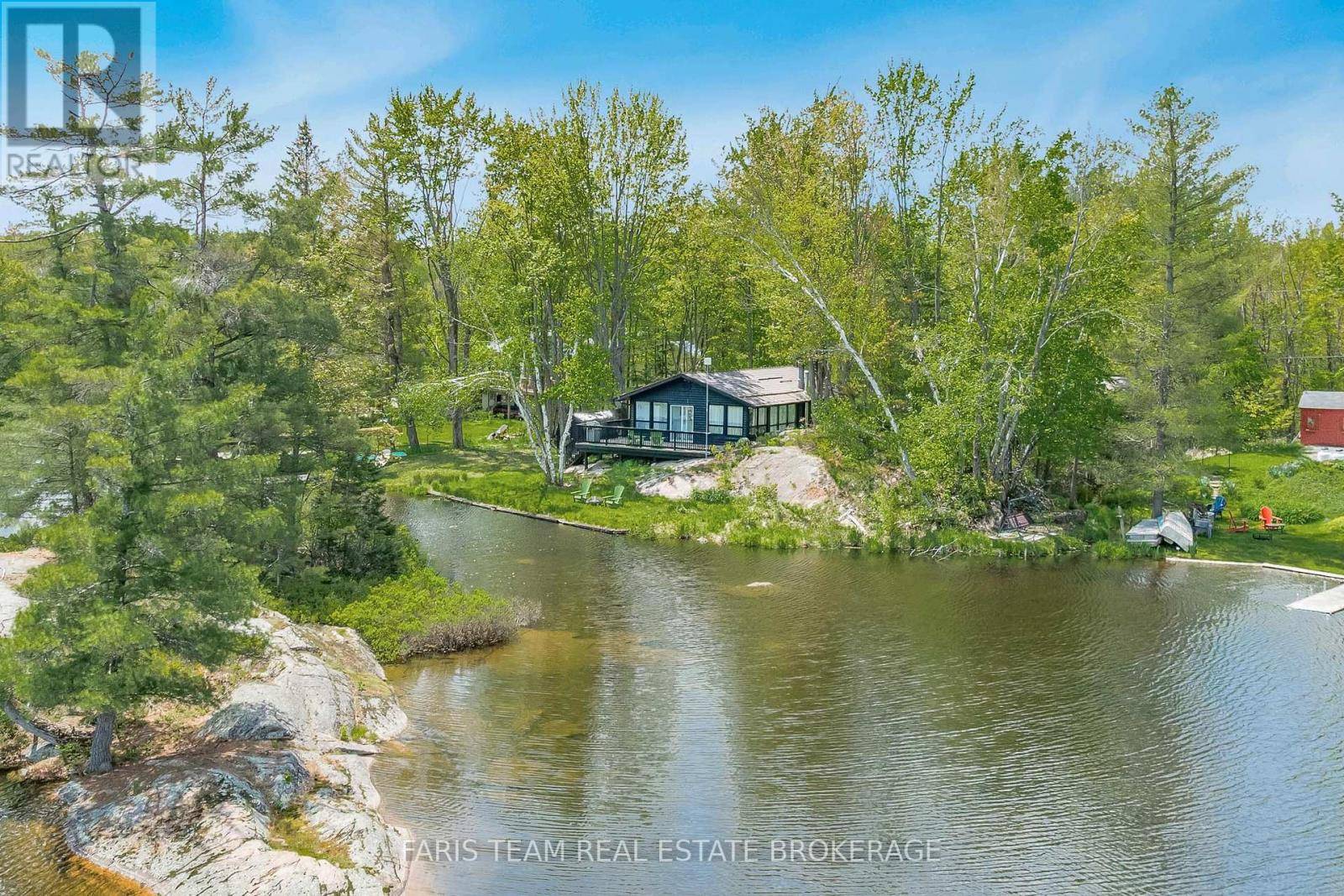 Gravenhurst (morrison), ON P0E1N0,1010 SANDERSON ROAD